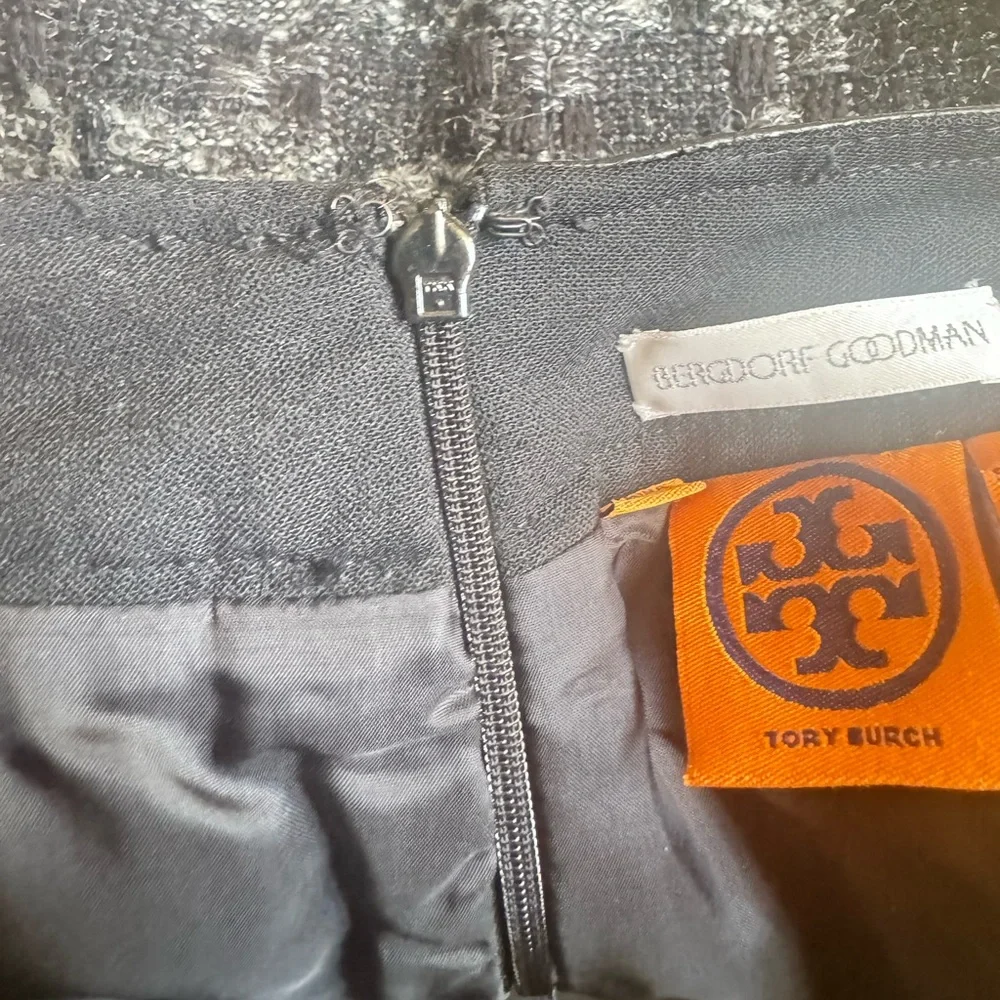 Elegant Tory Burch grey and Black Women's Skirt